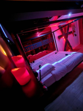 Studio Le Miroir Rouge